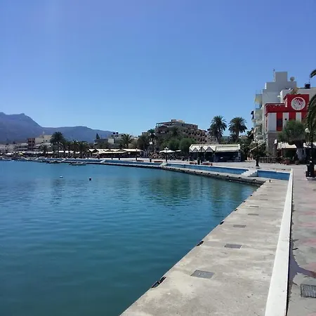 Hotel Nora *