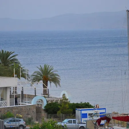Otel Nora Sitia (Crete)